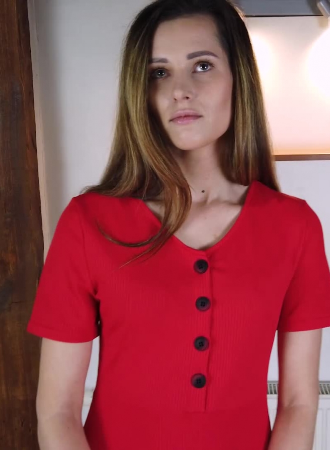 2022-09-19-naked-pretty-amateur-teenager-Josie-in-nude-casting-video
