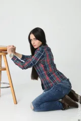 Eva Kahil short nude girl casting Preview picture 2