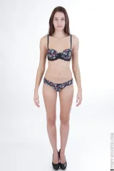 Laura perfect teenage body girl in nude casting Preview picture 1