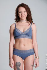 Nude Casting with sexy accountant Luna Preview picture 2